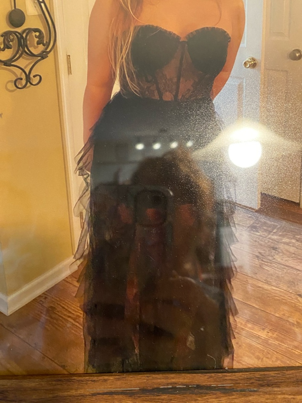 Elegant Black Evening Dress 

 Worn 1 x